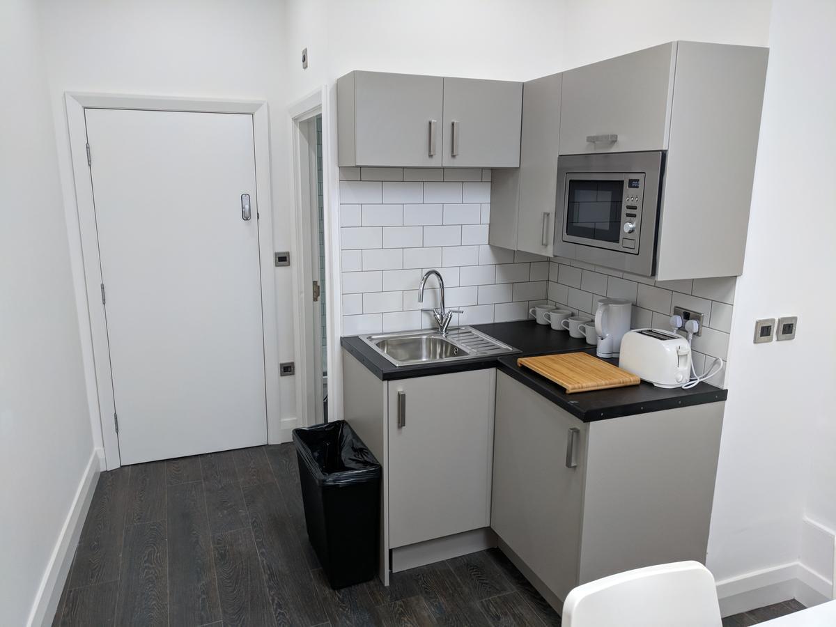Kapsule Apartments Liverpool Esterno foto